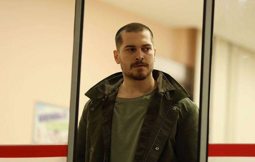 Çağatay Ulusoy Eşref Rüya dizisi ile ekranlara geri dönüyor. Bölüm başı 3,5 milyon TL kazanacak - Resim: 10